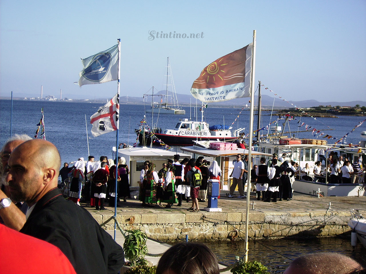 La discesa al porto